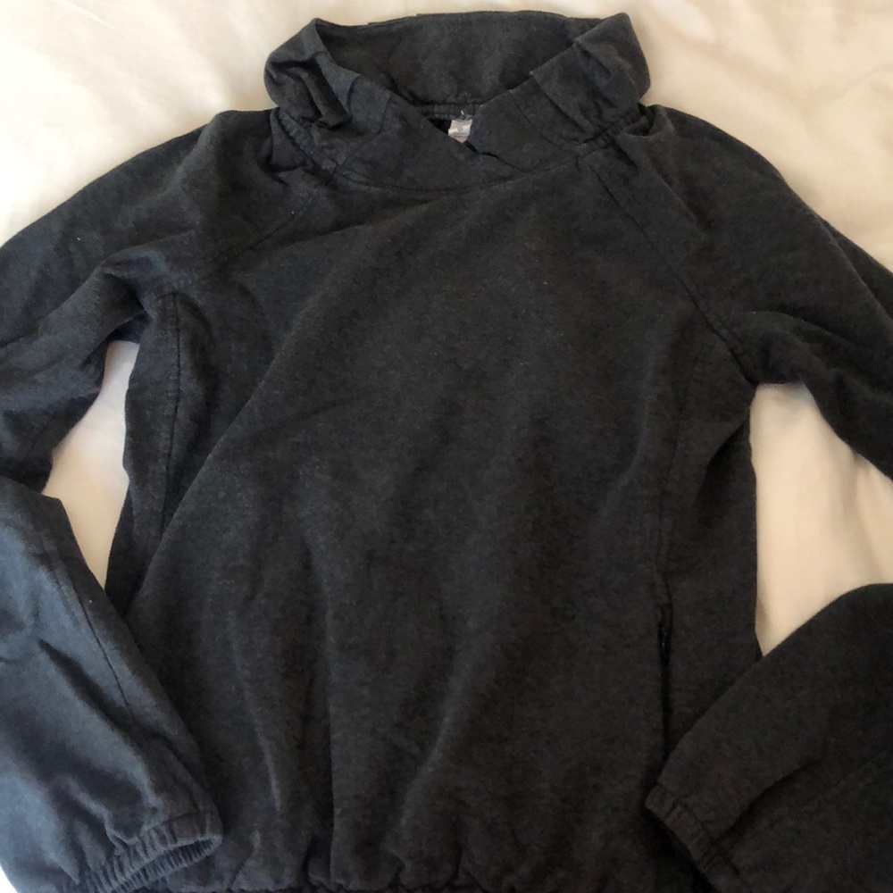 Lululemon pullover - Picture 2 of 3